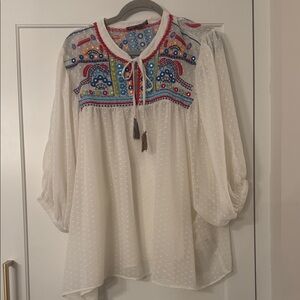 Context tunic.